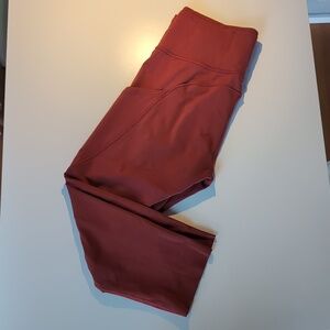 Lululemon Leggings (Rust Brown)